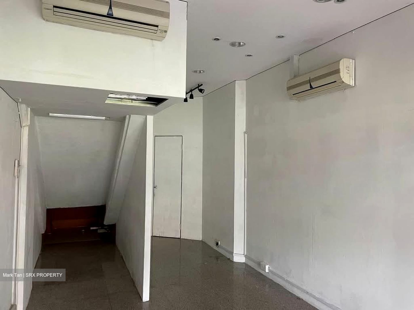 Bukit Batok Street 31 (D23), Shop House #569584101